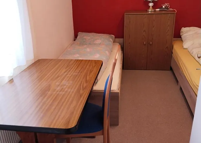 Lägenhet Monteurwohnung Alleinnutzung 6 Personen *